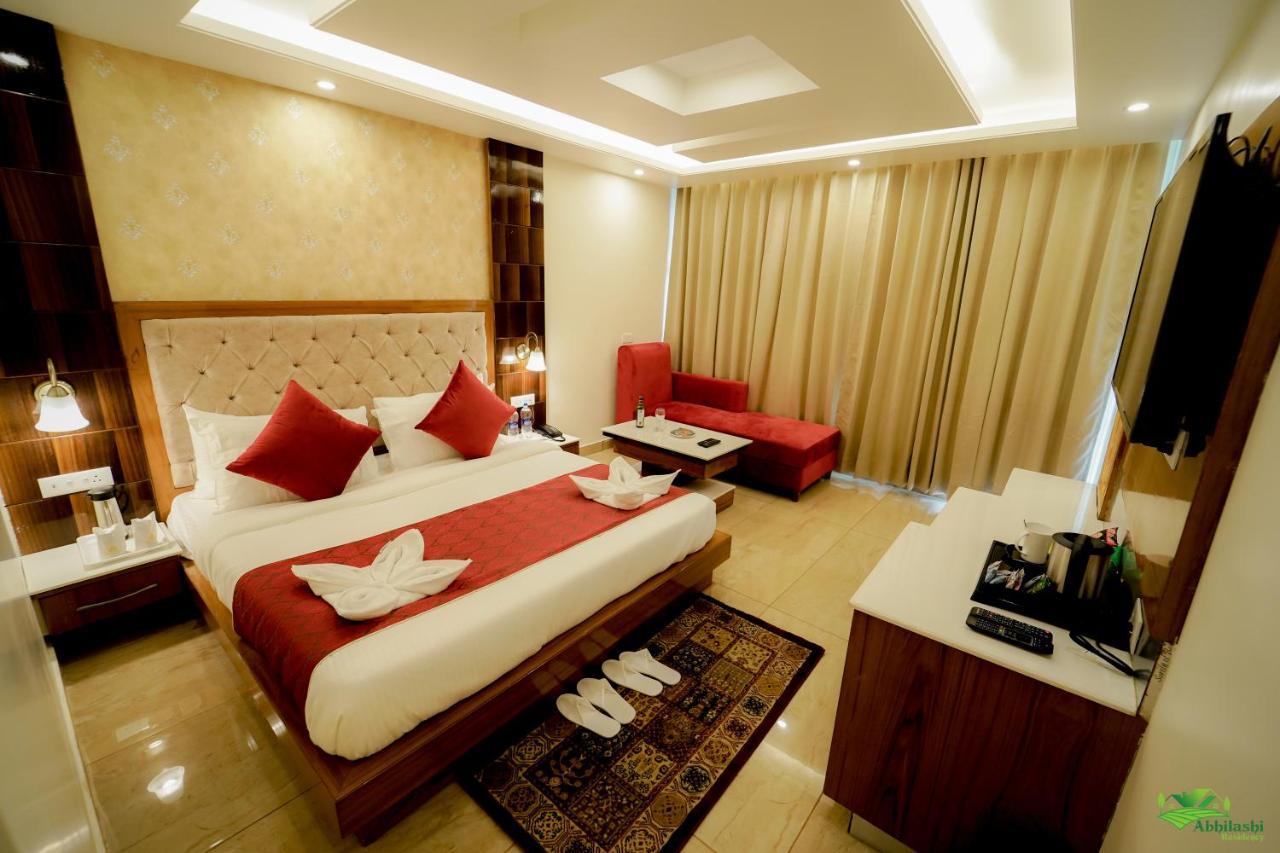Abhilashi Residency & Spa - Centrally Heated & Air Cooled Manali  Exterior photo
