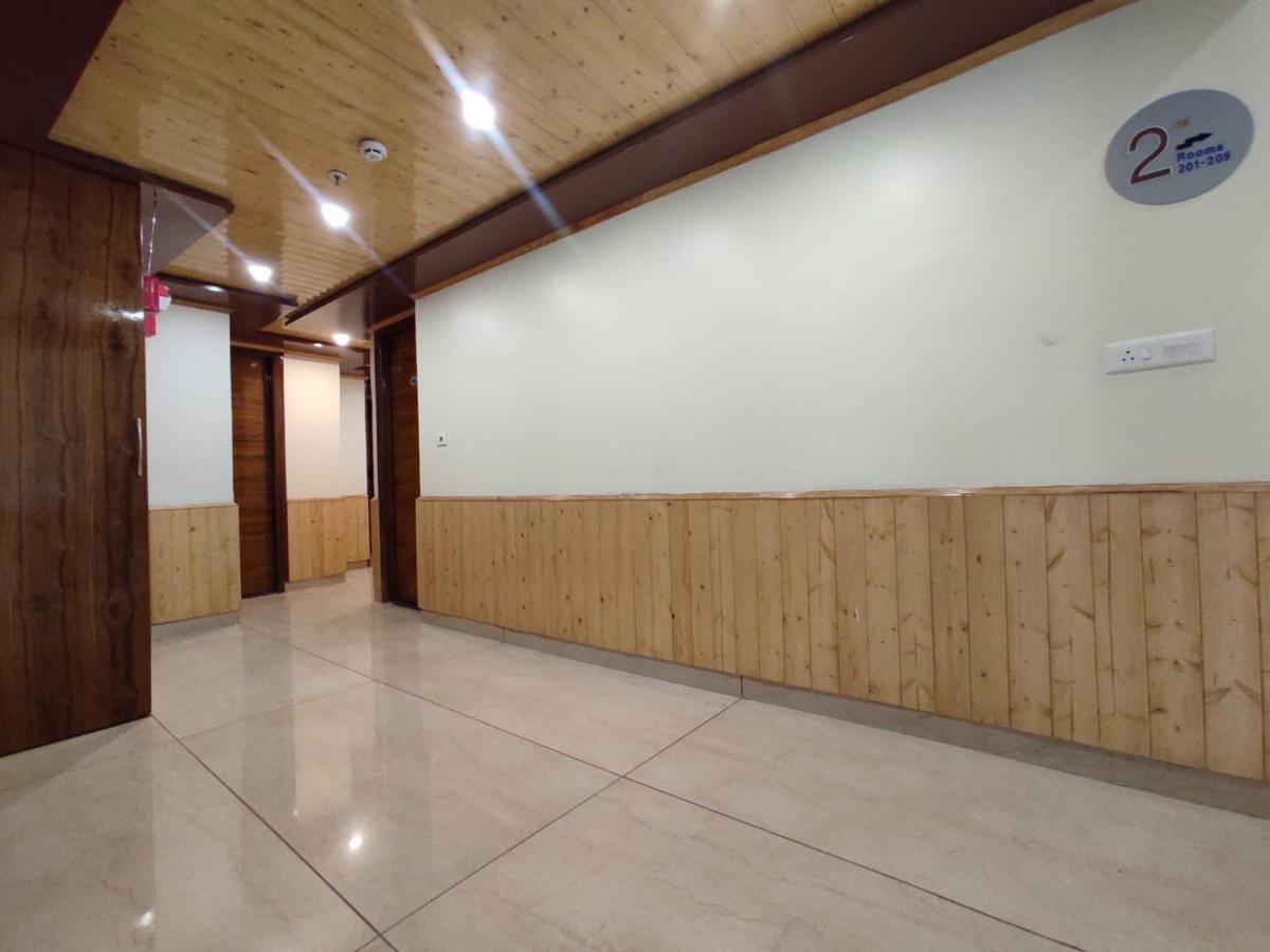 Abhilashi Residency & Spa - Centrally Heated & Air Cooled Manali  Exterior photo