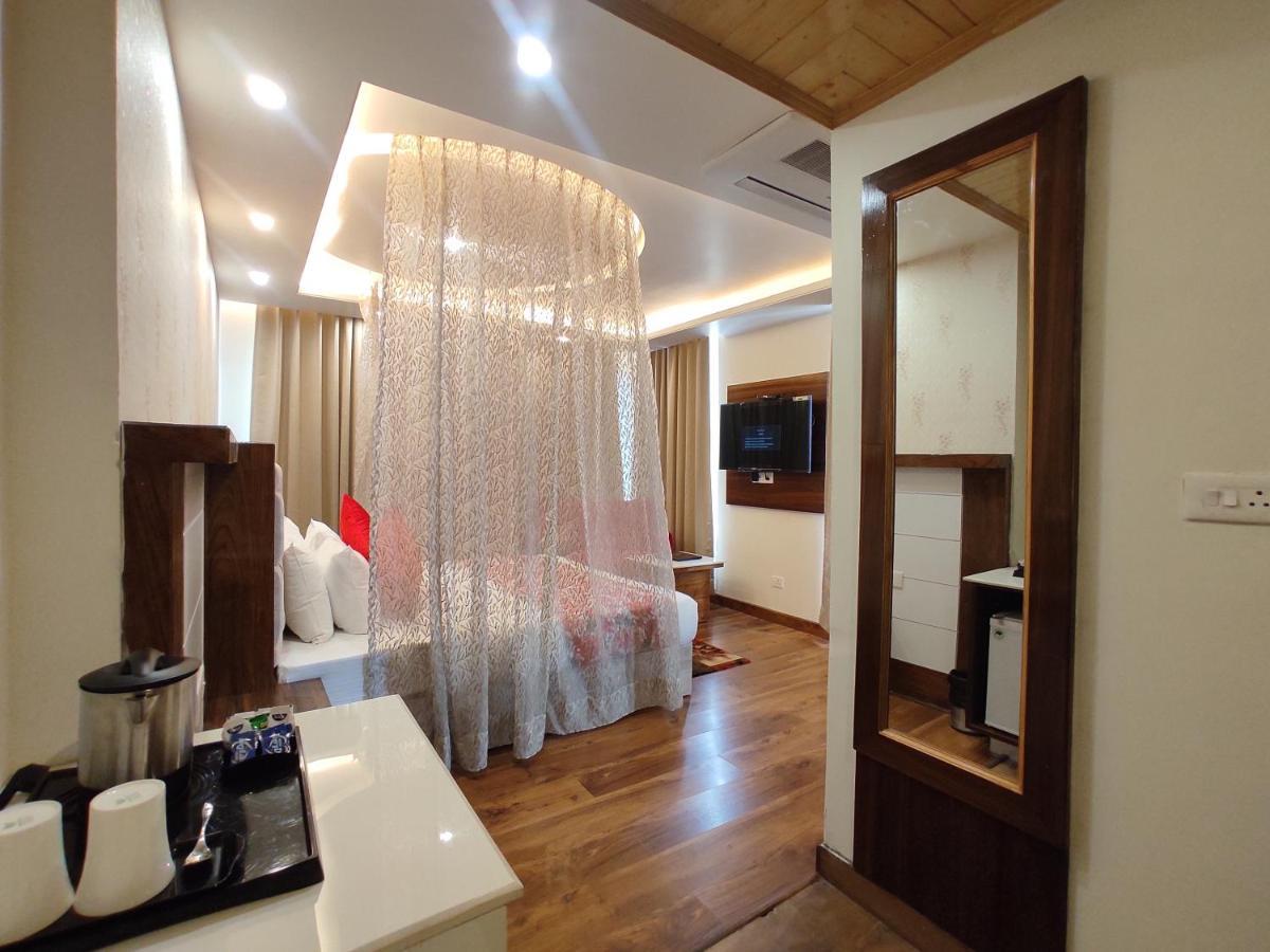 Abhilashi Residency & Spa - Centrally Heated & Air Cooled Manali  Exterior photo